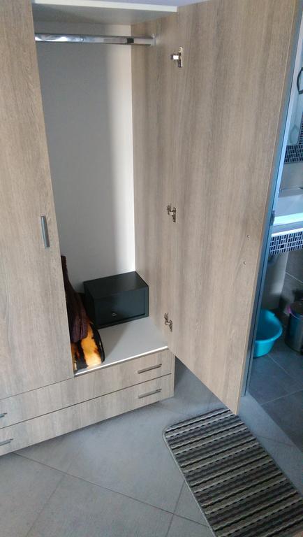 Aimilias Family Apartments Nea Vrasna Bagian luar foto